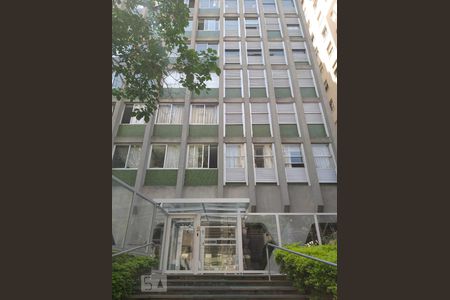 Apartamento para alugar com 120m², 2 quartos e 2 vagasFachada