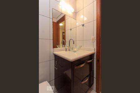 Banheiro de apartamento para alugar com 2 quartos, 120m² em Cerqueira César, São Paulo