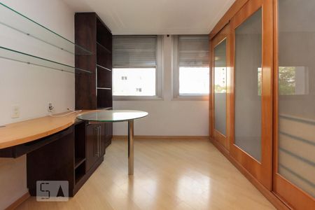 Apartamento para alugar com 120m², 2 quartos e 2 vagasSuíte