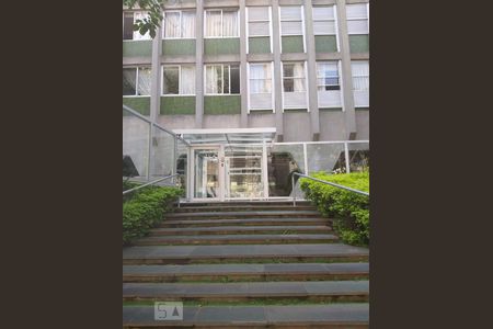 Apartamento para alugar com 120m², 2 quartos e 2 vagasFachada