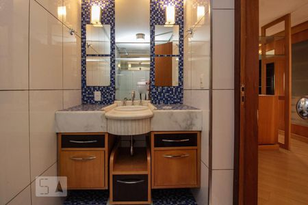 Apartamento para alugar com 120m², 2 quartos e 2 vagasSuíte