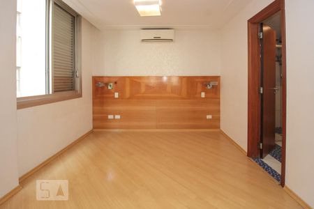 Apartamento para alugar com 120m², 2 quartos e 2 vagasSuíte