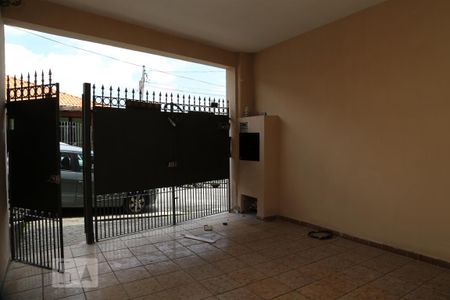Casa à venda com 140m², 3 quartos e 1 vagaGaragem