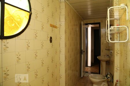 Casa à venda com 140m², 3 quartos e 1 vagaBanheiro Social 