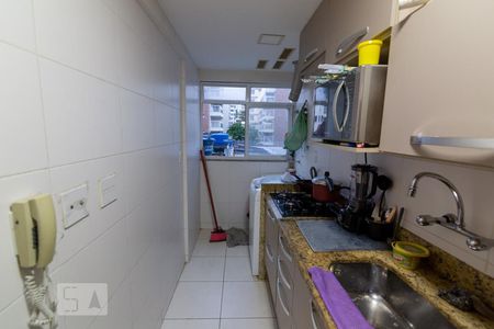 Apartamento à venda com 80m², 2 quartos e 1 vagaCozinha