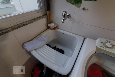 Apartamento à venda com 80m², 2 quartos e 1 vagaÁrea de Serviço