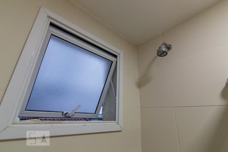 Apartamento à venda com 80m², 2 quartos e 1 vagaBanheiro Social