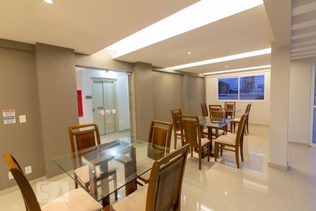 Apartamento à venda com 80m², 2 quartos e 1 vagaÁrea Gourmet