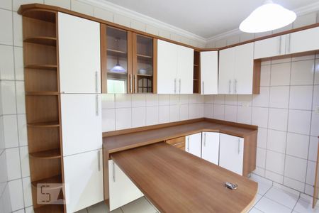Casa para alugar com 150m², 3 quartos e 1 vagaCozinha