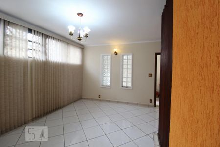 Sala de casa para alugar com 3 quartos, 150m² em Vila Assunção, Santo André