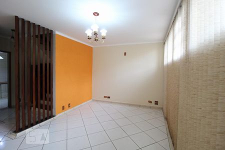 Sala de casa para alugar com 3 quartos, 150m² em Vila Assunção, Santo André