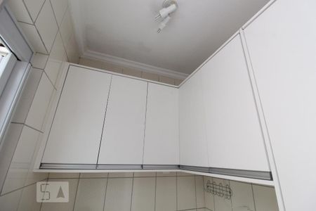 Casa para alugar com 150m², 3 quartos e 1 vagaÁrea de serviço