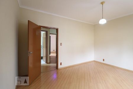Casa para alugar com 150m², 3 quartos e 1 vagaQuarto 1