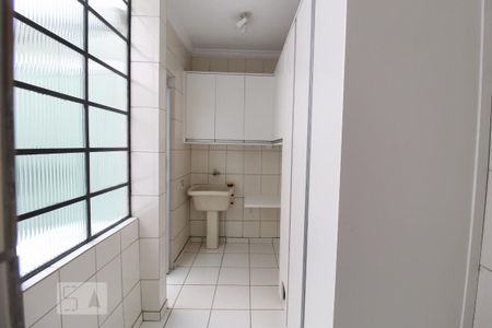 Casa para alugar com 150m², 3 quartos e 1 vagaÁrea de serviço