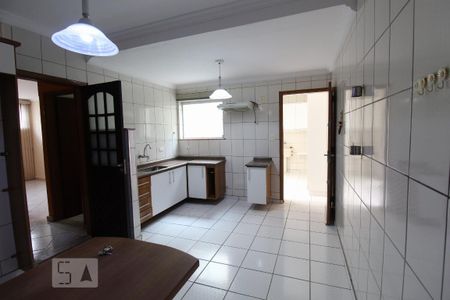 Casa para alugar com 150m², 3 quartos e 1 vagaCozinha