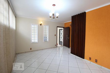 Sala de casa para alugar com 3 quartos, 150m² em Vila Assunção, Santo André