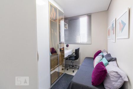 Apartamento à venda com 47m², 2 quartos e 1 vagaQuarto 2 