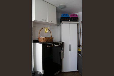 Apartamento à venda com 132m², 3 quartos e 1 vagaÁREA DE SERVIÇO