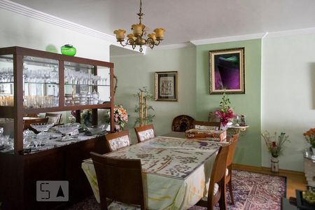 Apartamento à venda com 132m², 3 quartos e 1 vagaSALA