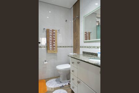 Apartamento à venda com 132m², 3 quartos e 1 vagaBANHEIRO