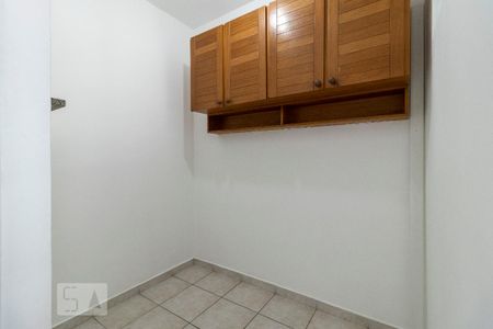 Apartamento para alugar com 67m², 2 quartos e 1 vaga Apartamento para alugar com 67m², 2 quartos e 1 vagaQuarto de Serviço