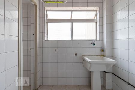 Apartamento para alugar com 67m², 2 quartos e 1 vaga Apartamento para alugar com 67m², 2 quartos e 1 vagaÁrea de Serviço