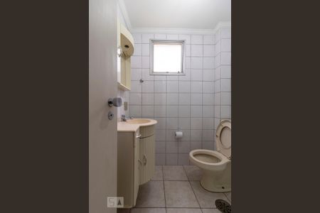 Apartamento para alugar com 67m², 2 quartos e 1 vaga Apartamento para alugar com 67m², 2 quartos e 1 vagaBanheiro