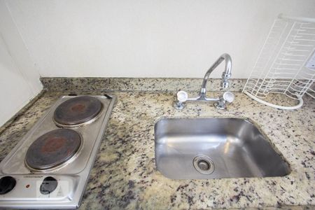 Apartamento para alugar com 50m², 2 quartos e 1 vagaCozinha - Torneira