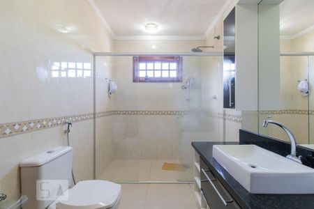 Casa à venda com 230m², 5 quartos e 1 vaga Casa à venda com 230m², 5 quartos e 1 vagaBanheiro 1