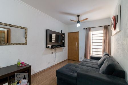Sala de Apartamento com 2 quartos, 58m² Jardim Maia
