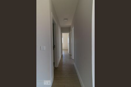 Corredor de apartamento à venda com 3 quartos, 76m² em Vila Boa Vista, Barueri