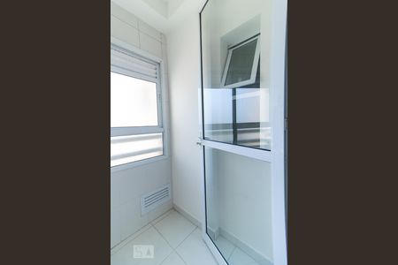 Apartamento para alugar com 76m², 3 quartos e 1 vagaÁrea de serviço