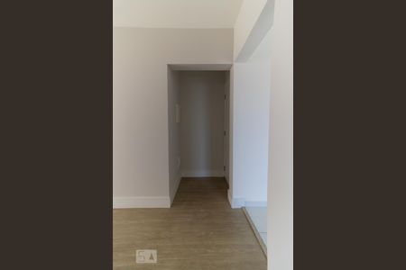 Hall de entrada de apartamento à venda com 3 quartos, 76m² em Vila Boa Vista, Barueri