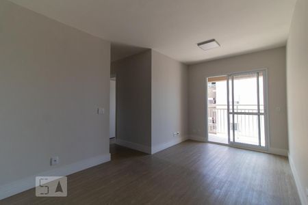 Sala de apartamento à venda com 3 quartos, 76m² em Vila Boa Vista, Barueri