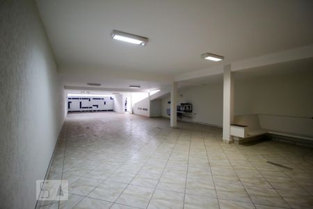 Garagem de casa à venda com 3 quartos, 650m² em Bosque da Saúde, São Paulo