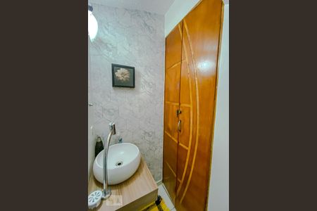 Lavabo de casa à venda com 2 quartos, 45m² em Vila Esperança, São Paulo