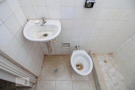 Banheiro Social de apartamento para alugar com 1 quarto, 25m² em Centro, Rio de Janeiro