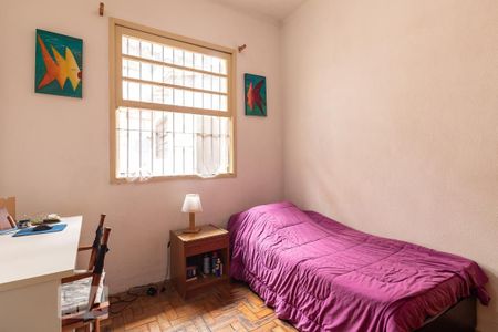 Casa à venda com 194m², 3 quartos e 3 vagasQuarto 2