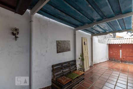 Casa à venda com 194m², 3 quartos e 3 vagasQuintal