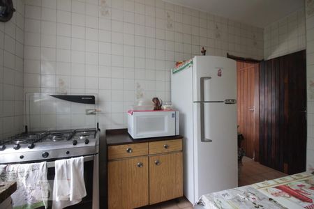 Casa à venda com 140m², 2 quartos e 2 vagasCozinha