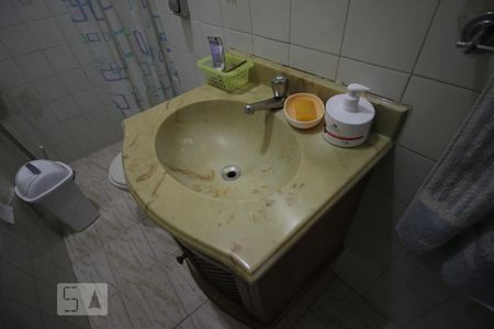 Casa à venda com 140m², 2 quartos e 2 vagasPia