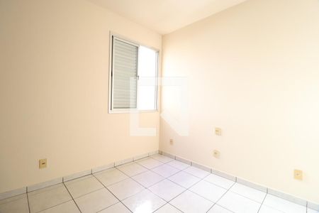 Quarto 2 de apartamento para alugar com 3 quartos, 95m² em Santa Mônica, Uberlândia