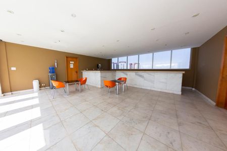 Studio à venda com 36m², 1 quarto e 1 vaga Studio à venda com 36m², 1 quarto e 1 vagaÁrea comum - Piscina 1