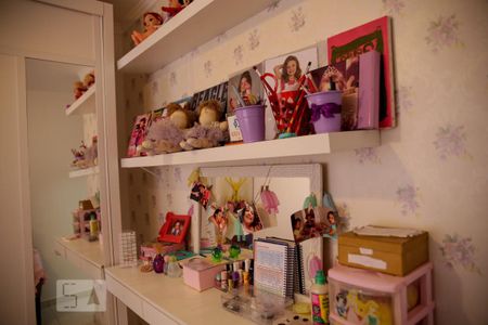 Casa à venda com 110m², 2 quartos e 2 vagasSuite 2