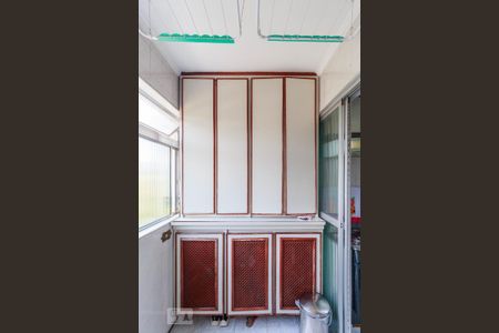 Apartamento à venda com 54m², 2 quartos e 1 vaga Apartamento à venda com 54m², 2 quartos e 1 vagaÁrea de Serviço