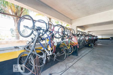 Apartamento à venda com 121m², 2 quartos e 1 vaga Apartamento à venda com 121m², 2 quartos e 1 vagaBicicletário