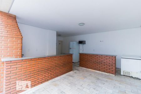 Apartamento à venda com 121m², 2 quartos e 1 vaga Apartamento à venda com 121m², 2 quartos e 1 vagaÁrea comum - Churrasqueira