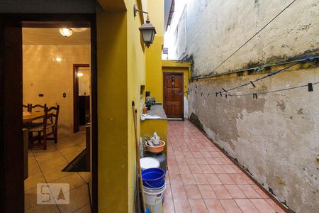 Casa para alugar com 330m², 3 quartos e 2 vagas Casa para alugar com 330m², 3 quartos e 2 vagasCorredor