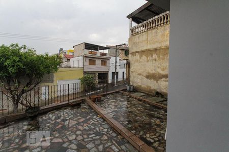 Casa para alugar com 330m², 3 quartos e 2 vagas Casa para alugar com 330m², 3 quartos e 2 vagasTerraço