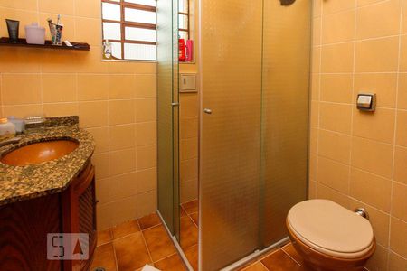 Casa para alugar com 330m², 3 quartos e 2 vagas Casa para alugar com 330m², 3 quartos e 2 vagasBanheiro Social